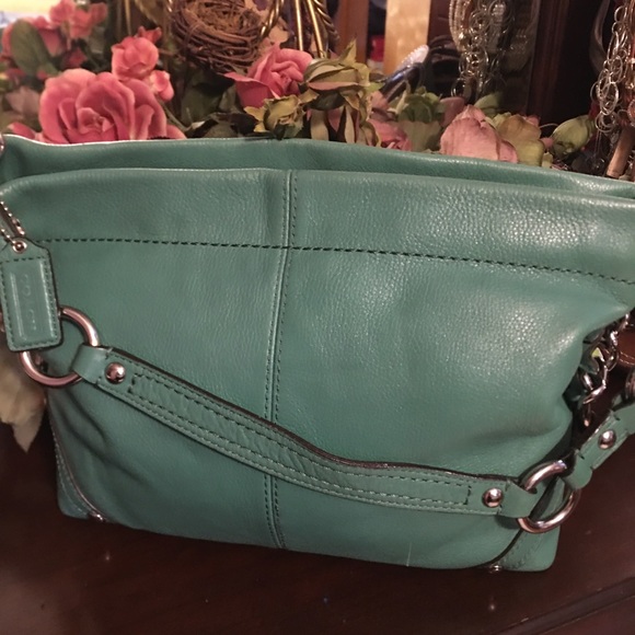 Coach Carly Jade green pebbled leather hobo bag - Picture 2 of 8